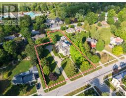 262 DINSLEY STREET - 3