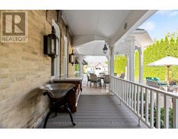 262 DINSLEY STREET - 35