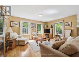 545 ATHOL STREET - 16