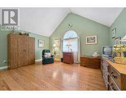 545 ATHOL STREET - 27