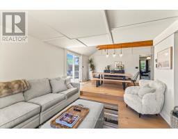 325719 DURHAM ROAD B - 10