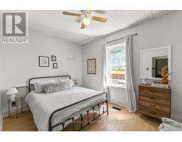 325719 DURHAM ROAD B - 15