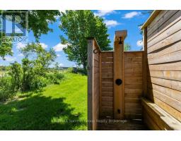 325719 DURHAM ROAD B - 36