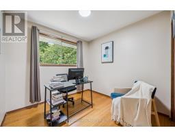 113 APPLEWOOD CRESCENT - 16