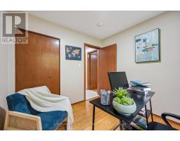 113 APPLEWOOD CRESCENT - 17