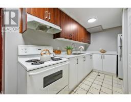 113 APPLEWOOD CRESCENT - 28