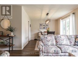51 COMMISSIONER STREET - 11