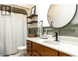 51 COMMISSIONER STREET - 22