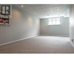 51 COMMISSIONER STREET - 33