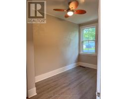 600 FISHLEIGH STREET - 14
