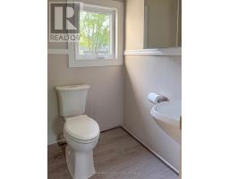 600 FISHLEIGH STREET - 15