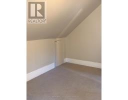 600 FISHLEIGH STREET - 23