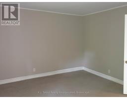 600 FISHLEIGH STREET - 25