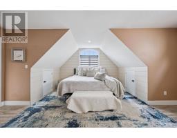 3 TRUESDALE CRESCENT - 25