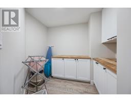 3 TRUESDALE CRESCENT - 29