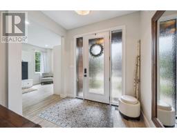 3 TRUESDALE CRESCENT - 3