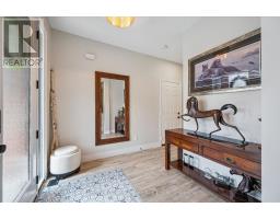 3 TRUESDALE CRESCENT - 4