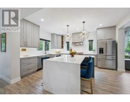 3 TRUESDALE CRESCENT - 8