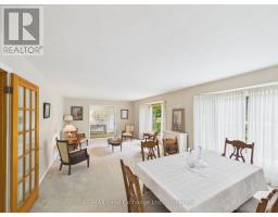 28 PENETANGORE ROW S - 10