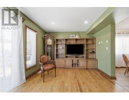 480 MOWAT STREET E - 11