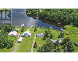 15 DOCKSIDE DRIVE - 2