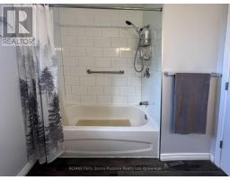 15 DOCKSIDE DRIVE - 21