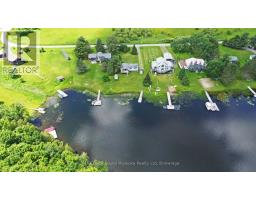 15 DOCKSIDE DRIVE - 36