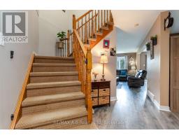 108 WALSH CRESCENT - 10