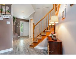 108 WALSH CRESCENT - 11