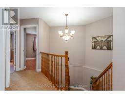 108 WALSH CRESCENT - 29