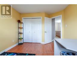 108 WALSH CRESCENT - 36