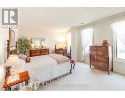102 - 2555 3RD AVENUE W - 20