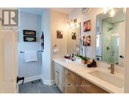 815 18TH STREET - 22