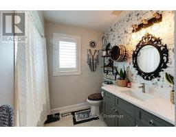 815 18TH STREET - 5