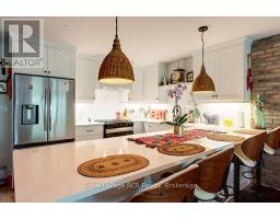 815 18TH STREET - 7