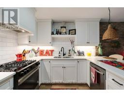 815 18TH STREET - 9