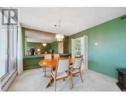 305 - 23 WOODLAWN ROAD E - 14
