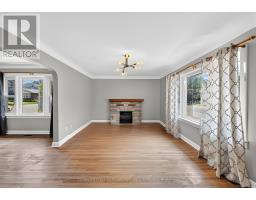 21 WATERLOO STREET S - 25