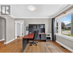 21 WATERLOO STREET S - 30