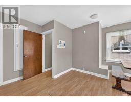 21 WATERLOO STREET S - 37