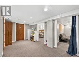 21 WATERLOO STREET S - 39