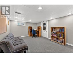 21 WATERLOO STREET S - 43