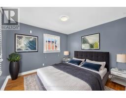 21 WATERLOO STREET S - 8