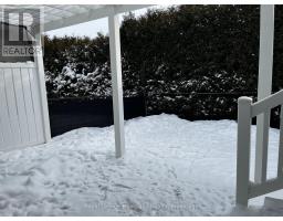 459 RICHARD CRESCENT - 36