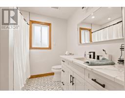 36 QUEEN STREET - 17