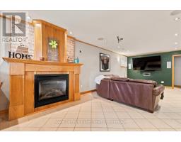 36 QUEEN STREET - 24