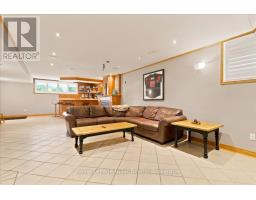 36 QUEEN STREET - 26