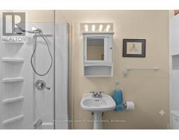 20 SOUTH MUSKOKA DRIVE - 33