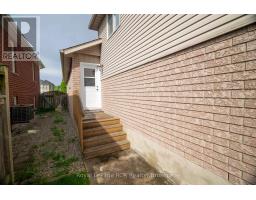 572 SCOUGALL COURT - 21