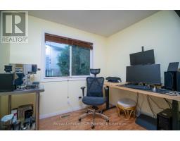 572 SCOUGALL COURT - 6
